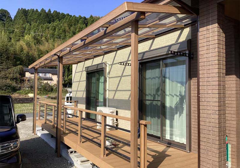 新築施工例（ウッドデッキのあるお家）