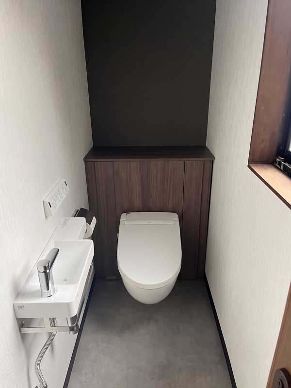 松岡建設リフォーム施工後：トイレ