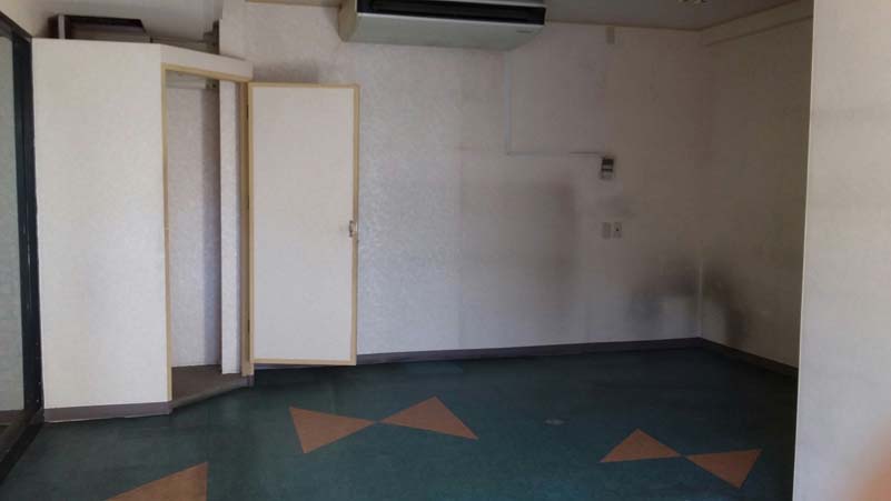 松岡建設体育館完成写真