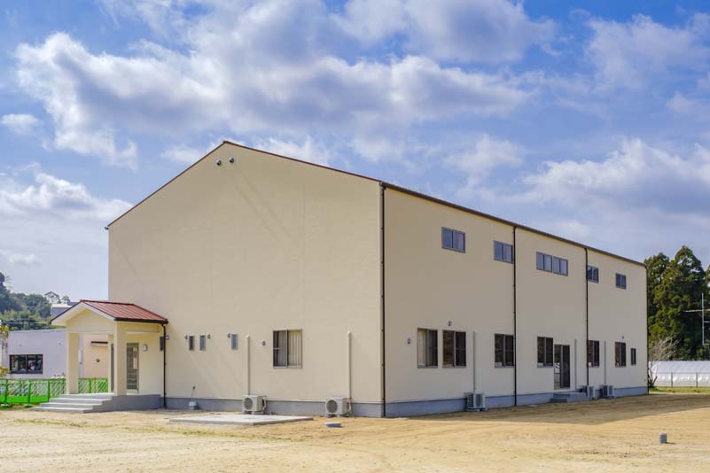 松岡建設体育館完成写真