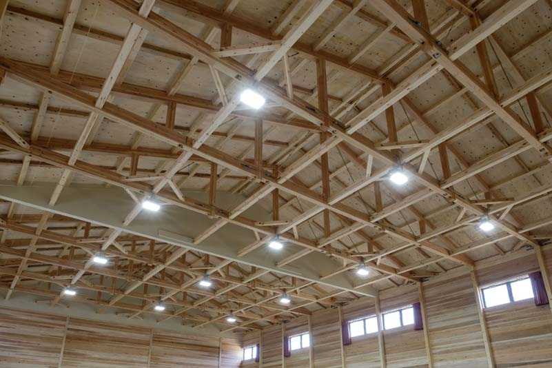 松岡建設体育館完成写真