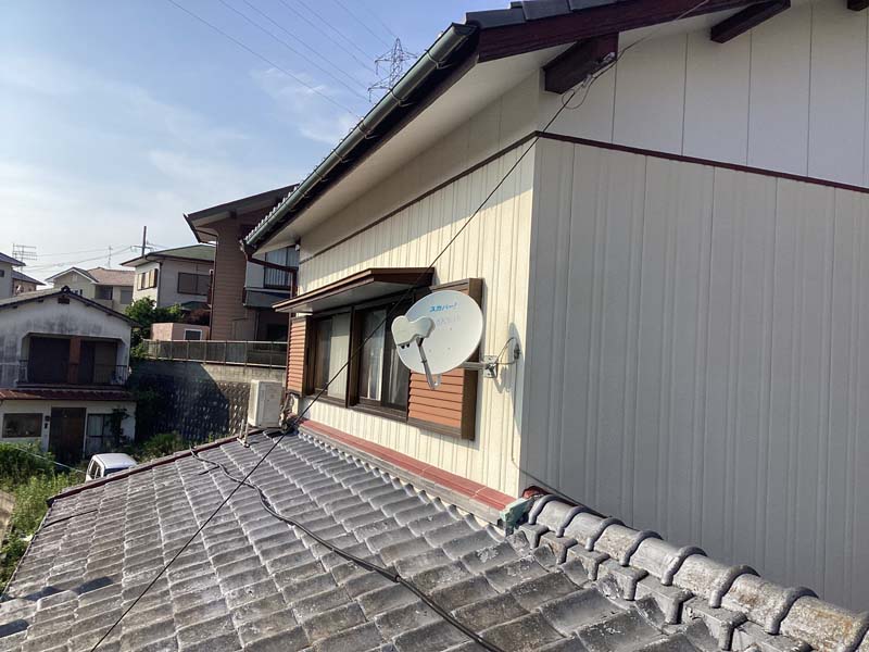 松岡建設瓦葺き替え施工中写真